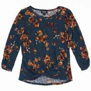 Pretty Floral Top For Fall